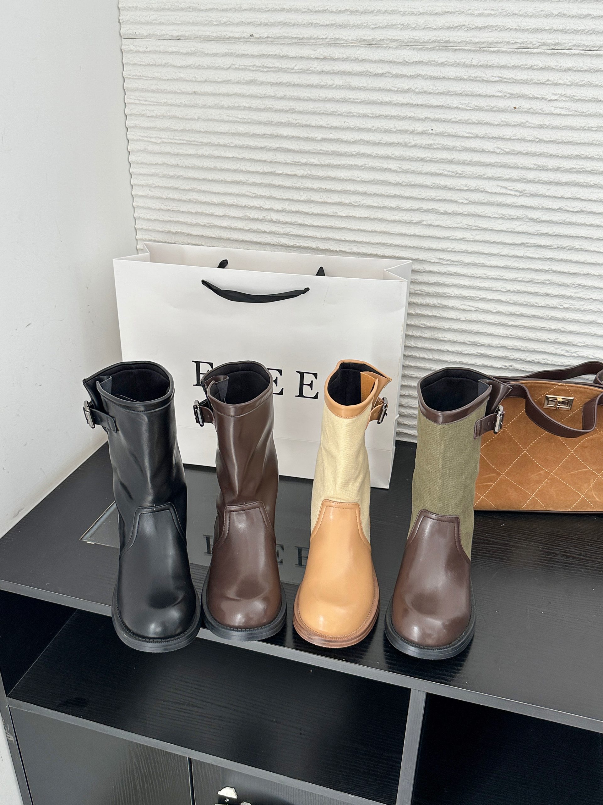 New Autumn Winter Contrast Color Simple Versatile Martin Boots Women Short Boots - Image 2